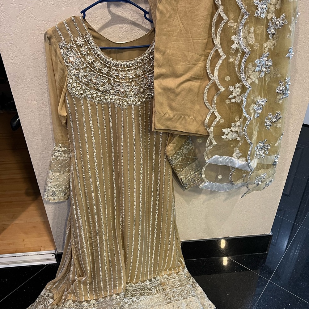 3 pcs Indian/Pakistani wedding wear
